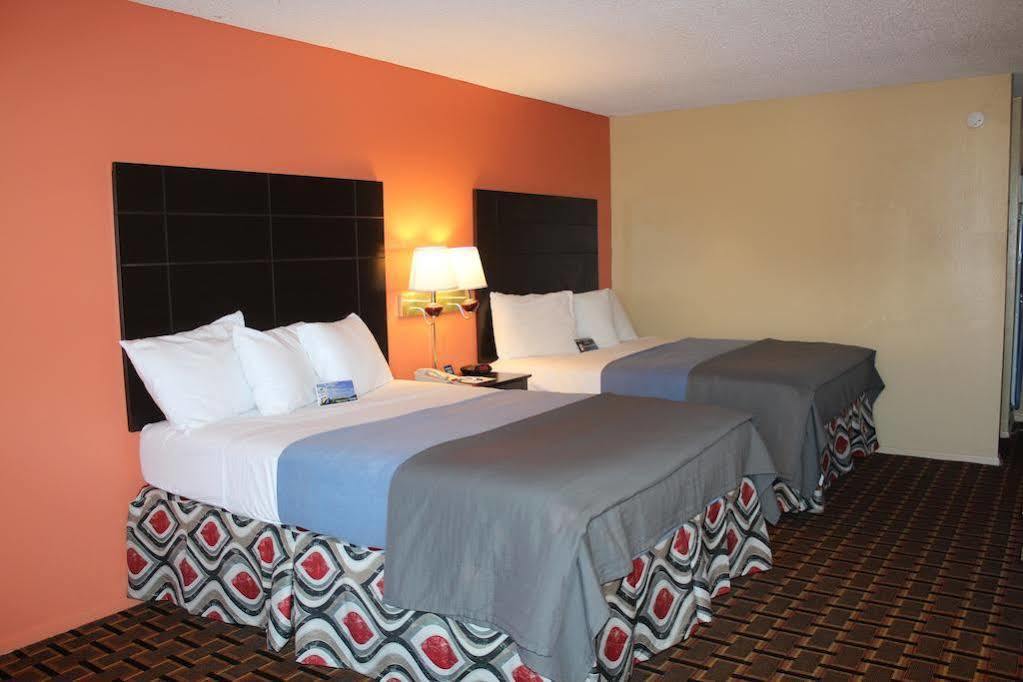 Red Roof Inn & Suites San Angelo Ngoại thất bức ảnh